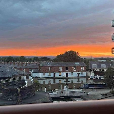 City Centre 2 Bed Apartment Chester Exterior photo